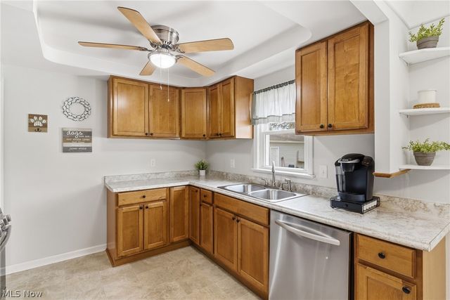 5175 Cheltenham Boulevard, Lyndhurst, OH 44124