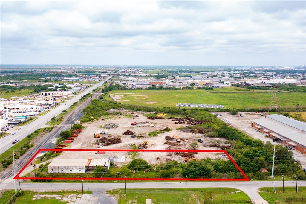 5102 Agnes St, Corpus Christi, TX 78405 — exterior