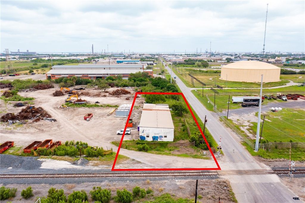 5102 Agnes St, Corpus Christi, TX 78405 — photo 2