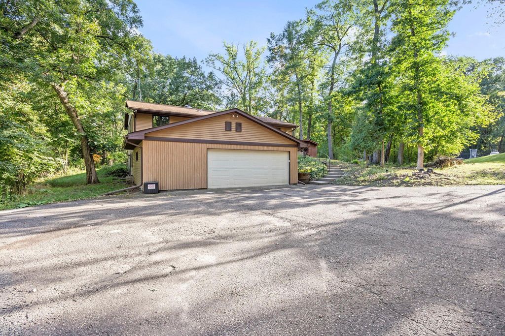 9432 Old Concord Boulevard, Inver Grove Heights, MN 55076 — photo 4