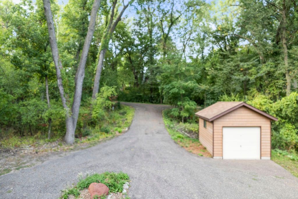9432 Old Concord Boulevard, Inver Grove Heights, MN 55076 — photo 5