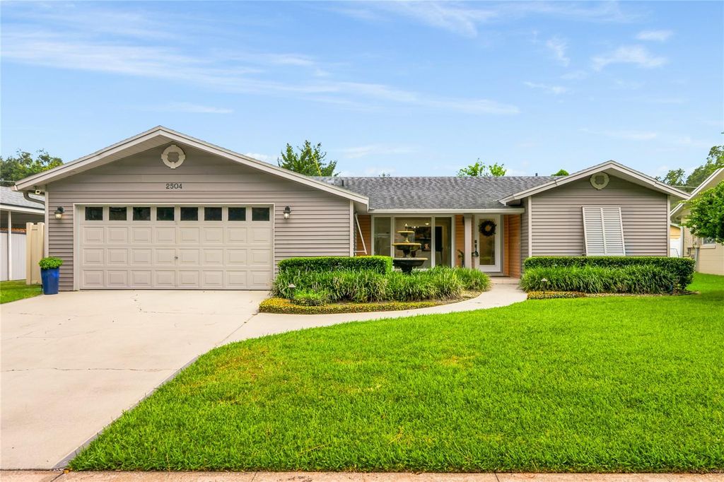 2504 FORFARSHIRE DRIVE, Winter Park, FL 32792
