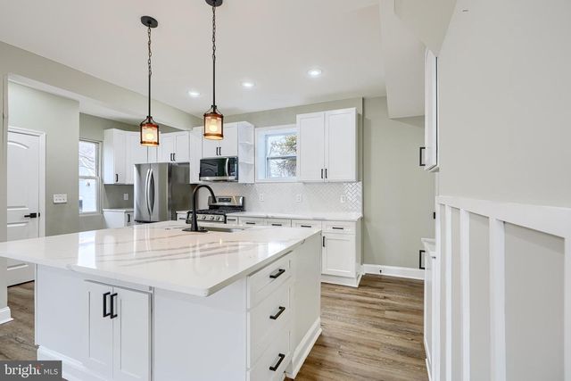 3901 FORRESTER AVE, Baltimore, MD 21206