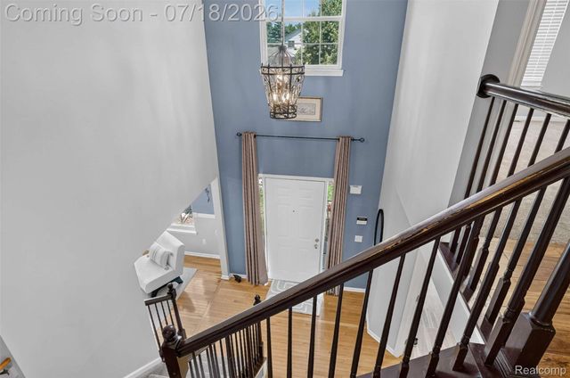 5363 Mill Race Way, Commerce Charter Township, MI 48382