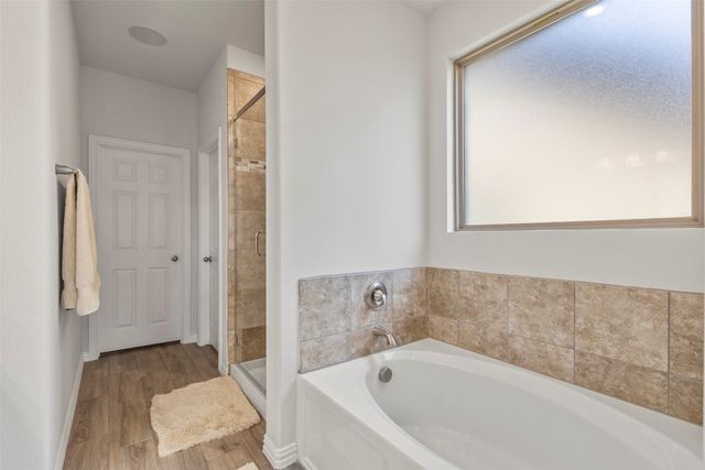 551 Ruthye Lane, Pilot Point, TX 76258