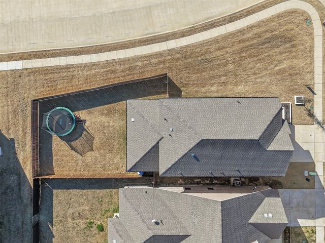 551 Ruthye Lane, Pilot Point, TX 76258