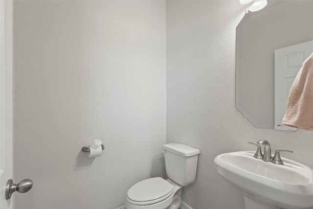 551 Ruthye Lane, Pilot Point, TX 76258