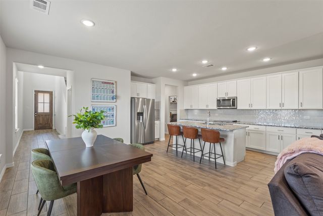 551 Ruthye Lane, Pilot Point, TX 76258