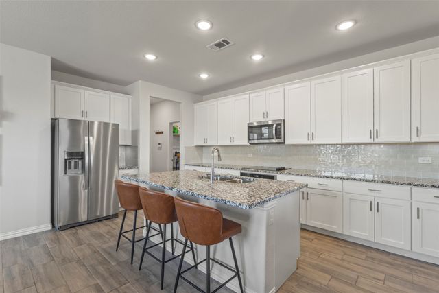 551 Ruthye Lane, Pilot Point, TX 76258