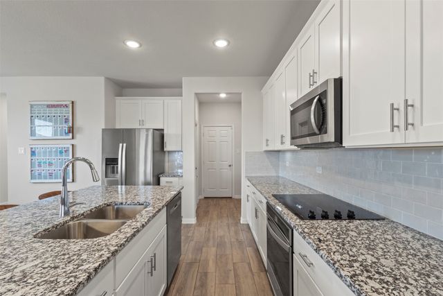 551 Ruthye Lane, Pilot Point, TX 76258