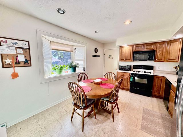 58348 Jefferson View Drive, Goshen, IN 46528
