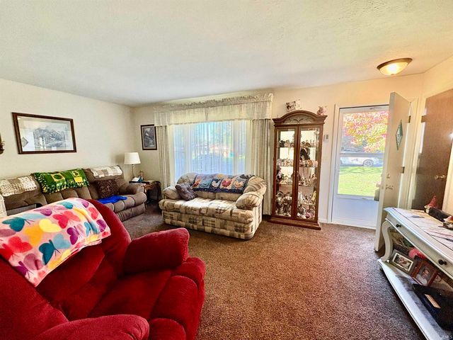 58348 Jefferson View Drive, Goshen, IN 46528