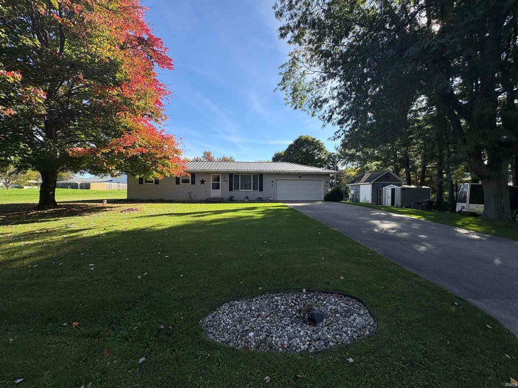 58348 Jefferson View Drive, Goshen, IN 46528