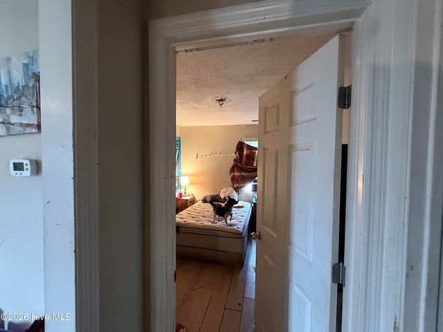 206 Fox Way N, Hubert, NC 28539