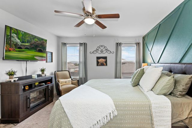 100 Wincliff CV 13D, Jarrell, TX 76537