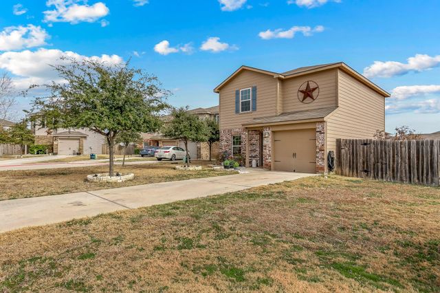 100 Wincliff CV 13D, Jarrell, TX 76537