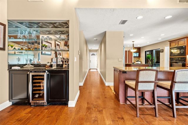 140 COWPEN LANE, Sarasota, FL 34240