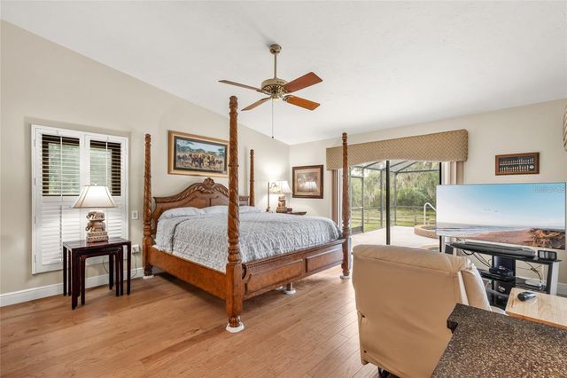 140 COWPEN LANE, Sarasota, FL 34240