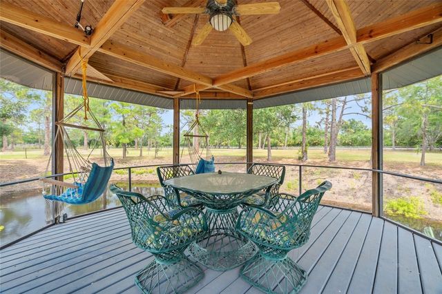 140 COWPEN LANE, Sarasota, FL 34240