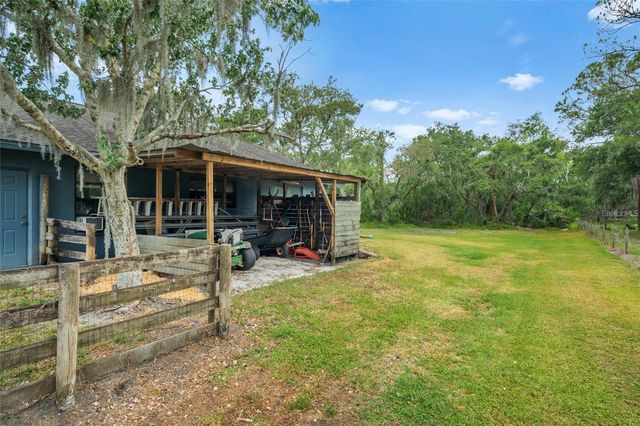 140 COWPEN LANE, Sarasota, FL 34240