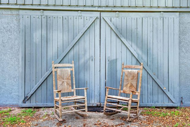 140 COWPEN LANE, Sarasota, FL 34240