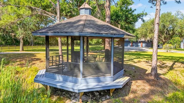 140 COWPEN LANE, Sarasota, FL 34240