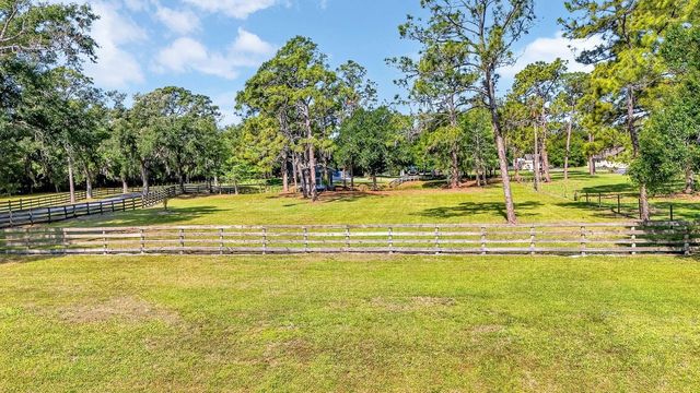 140 COWPEN LANE, Sarasota, FL 34240