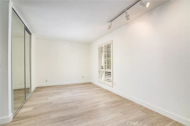 16381 Lakemont, Huntington Beach, CA 92647