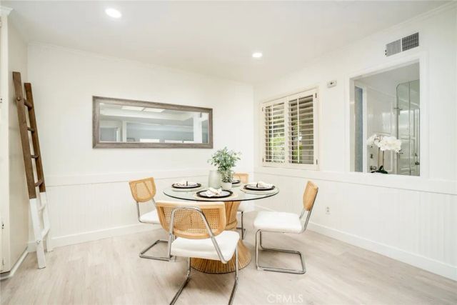 16381 Lakemont, Huntington Beach, CA 92647
