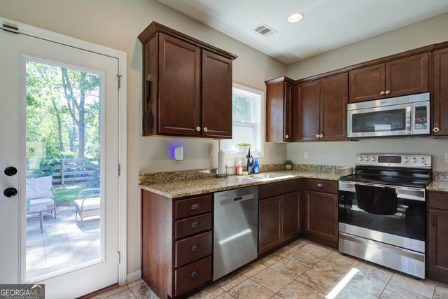 1938 Highway 9 N, Dawsonville, GA 30534