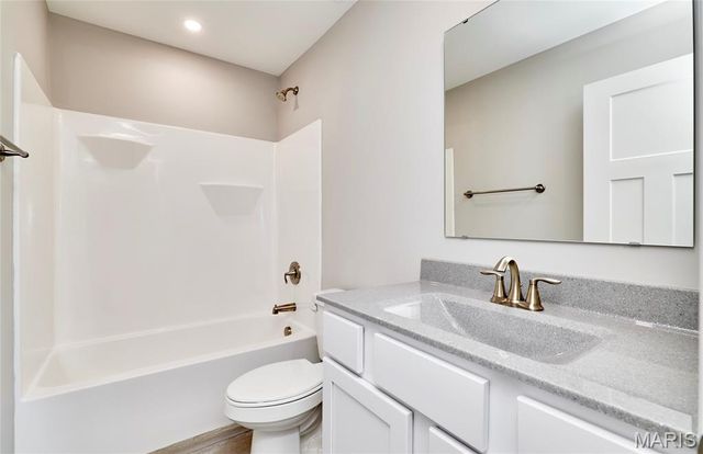 132 Peruque Creek Manor, Wright City, MO 63390