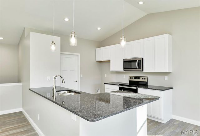 132 Peruque Creek Manor, Wright City, MO 63390