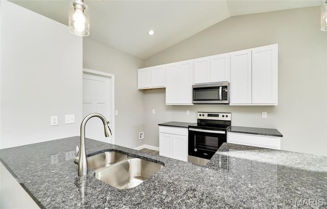 132 Peruque Creek Manor, Wright City, MO 63390