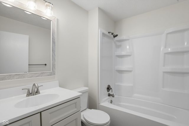 4749 Rocky Knob Lane, Indianapolis, IN 46254