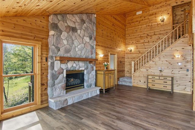 12713W Fabiny Lane, Hayward, WI 54843