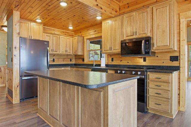 12713W Fabiny Lane, Hayward, WI 54843