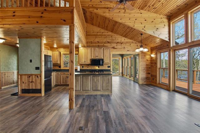 12713W Fabiny Lane, Hayward, WI 54843