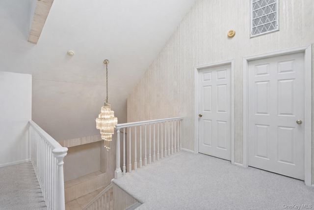 6 Cedarfield Terrace, Saint James, NY 11780