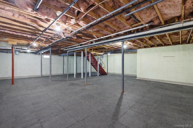 6 Cedarfield Terrace, Saint James, NY 11780