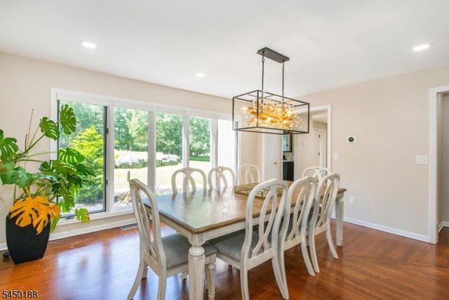 11 Vista Dr, Rockaway Twp., NJ 07005
