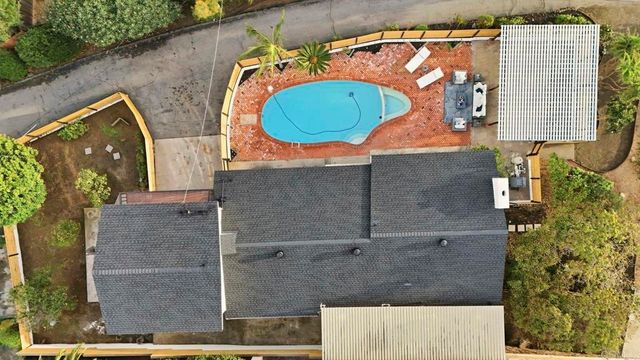 1019 Torole Circle, Vista, CA 92084