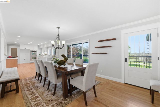 14580 Booker Rd., Sonora, CA 95370