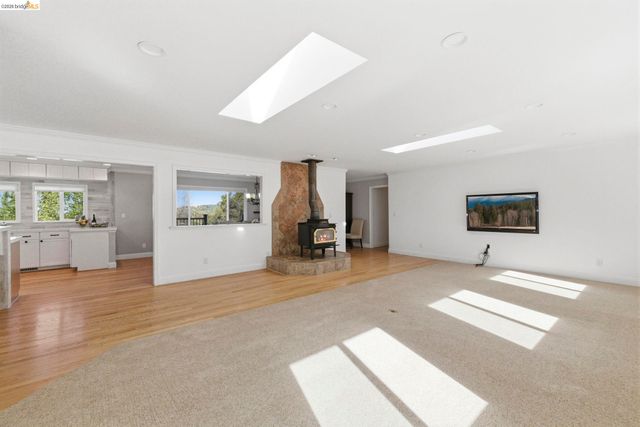 14580 Booker Rd., Sonora, CA 95370