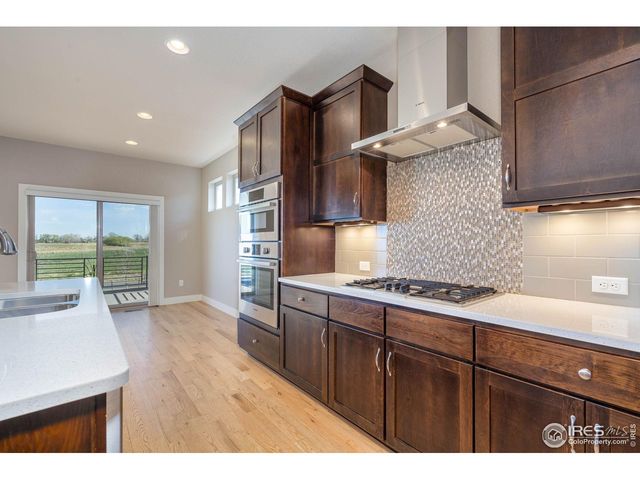 6928 Summerwind Ct, Timnath, CO 80547