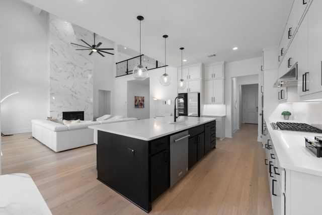 3116 Berkeley Avenue, Copper Canyon, TX 75077
