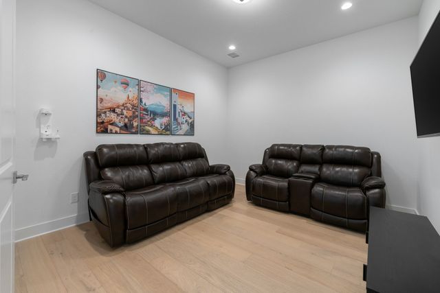 3116 Berkeley Avenue, Copper Canyon, TX 75077
