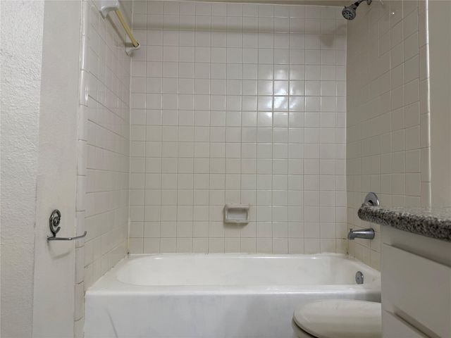 2626 Holly Hall Street 406, Houston, TX 77054