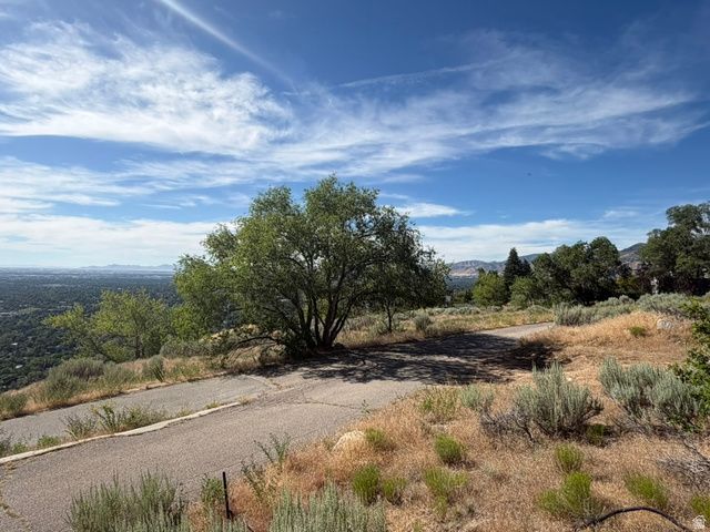 5050 S MILE HIGH DR, Millcreek, UT 84124