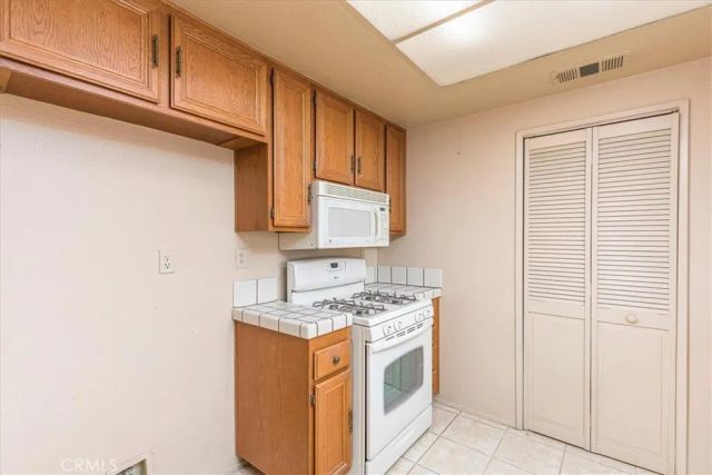 28299 Encino Drive, Menifee, CA 92586