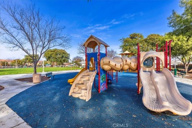 28299 Encino Drive, Menifee, CA 92586